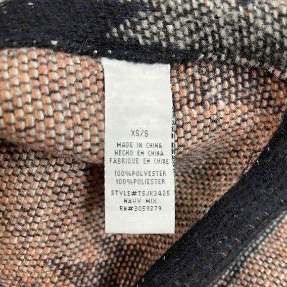 Thread & Supply bohemian cape size XS - Picture 7 of 7